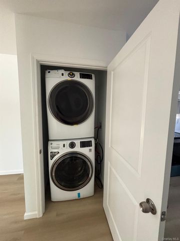 237 Beaver Drive, Mastic Beach, NY 11951