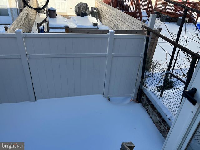 136 DAVIS ST, Philadelphia, PA 19127