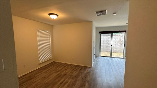 69 N Deerfoot Circle, Spring, TX 77380