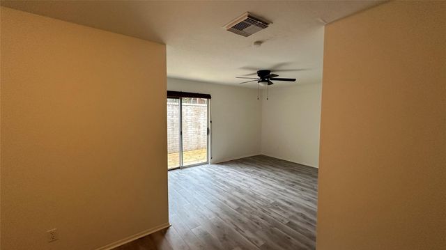 69 N Deerfoot Circle, Spring, TX 77380