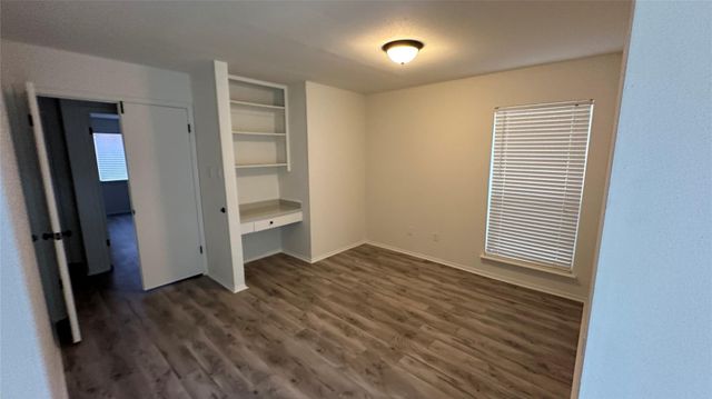 69 N Deerfoot Circle, Spring, TX 77380