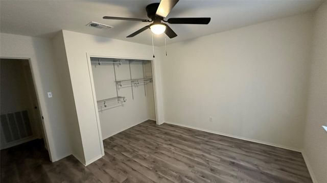 69 N Deerfoot Circle, Spring, TX 77380