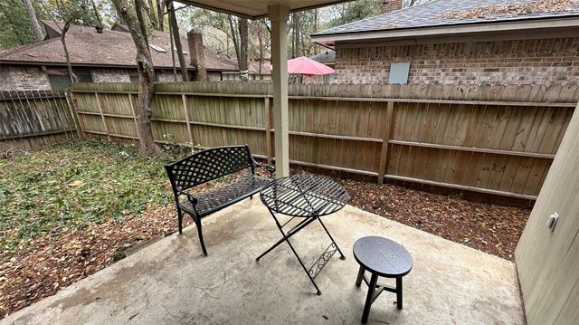 69 N Deerfoot Circle, Spring, TX 77380