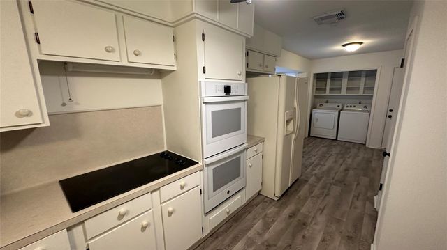 69 N Deerfoot Circle, Spring, TX 77380