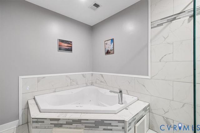 10448 Centralia Station Rd, Chesterfield, VA 23831
