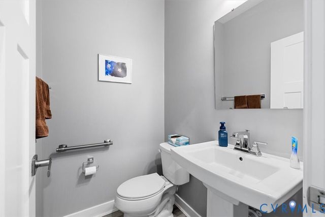 10448 Centralia Station Rd, Chesterfield, VA 23831