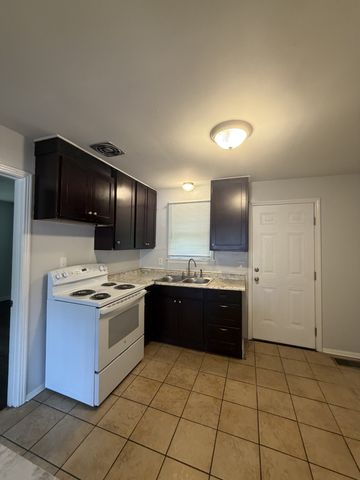 2534 Glenrose Ave, Nashville, TN 37210