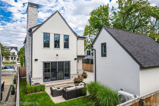 1622 Stanley Boulevard, Birmingham, MI 48009