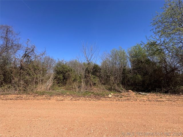 7700 N 485 Road, Hulbert, OK 74441