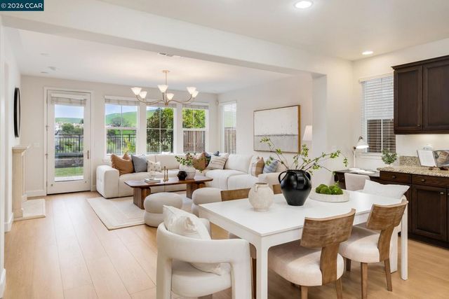 3231 3231 Sleeping Meadow Way, San Ramon, CA 94582