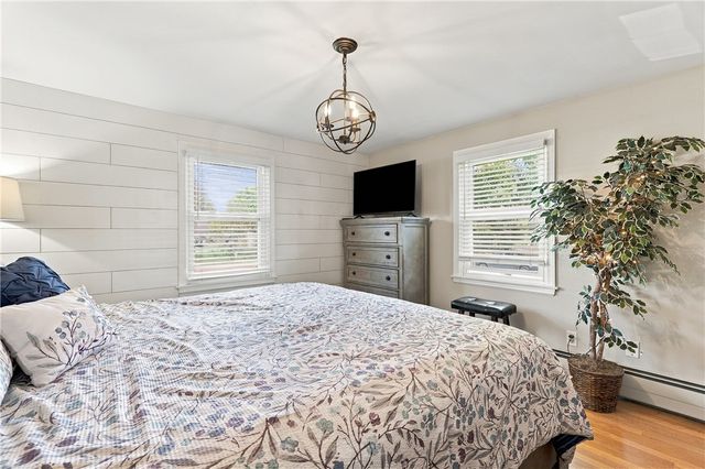 15 Valley View Drive, Smithfield, RI 02828