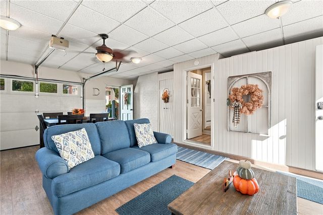 15 Valley View Drive, Smithfield, RI 02828