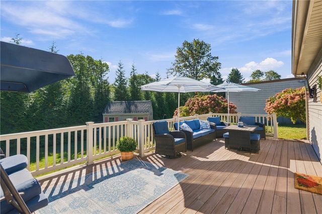 15 Valley View Drive, Smithfield, RI 02828