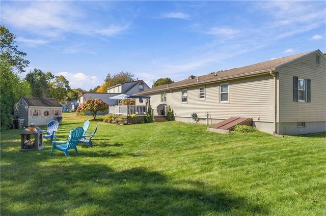 15 Valley View Drive, Smithfield, RI 02828