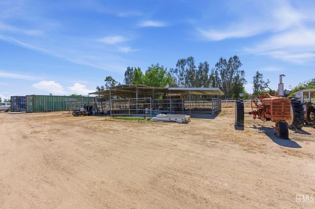 7058 Heatherwood, Bakersfield, CA 93313