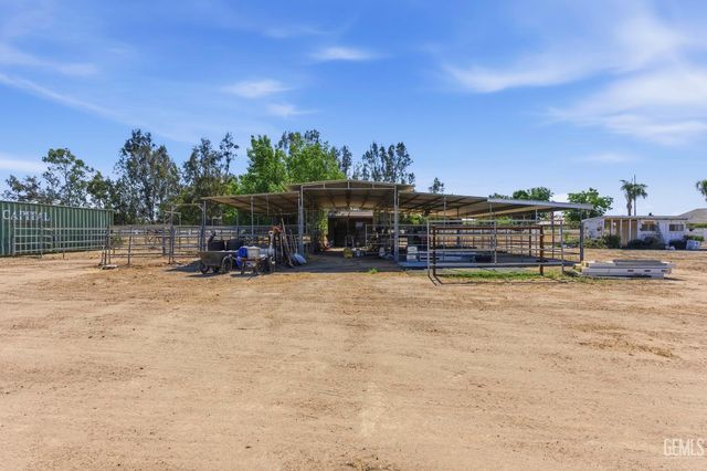 7058 Heatherwood, Bakersfield, CA 93313