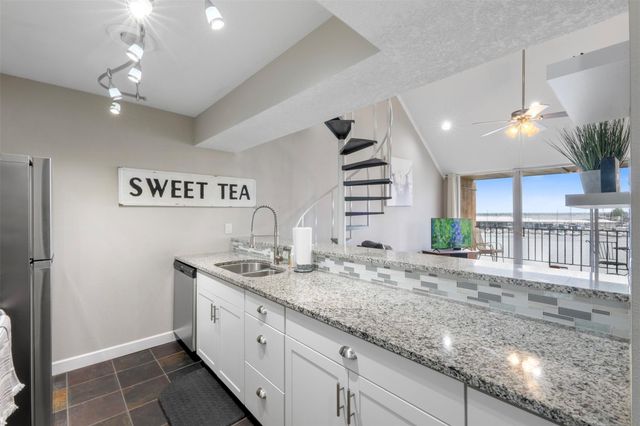 12600 Melville Drive 313A, Montgomery, TX 77356