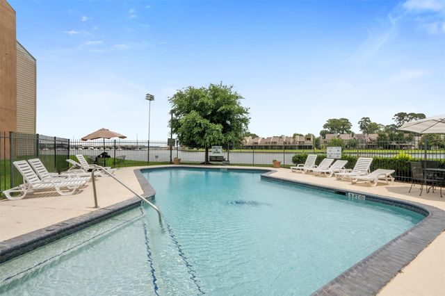 12600 Melville Drive 313A, Montgomery, TX 77356