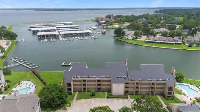 12600 Melville Drive 313A, Montgomery, TX 77356