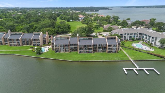 12600 Melville Drive 313A, Montgomery, TX 77356