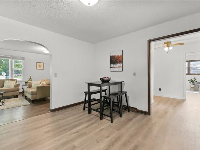 1605 E Franklin Street, Clinton, MO 64735
