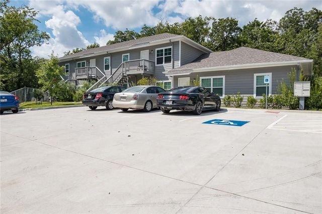 2430 Highland Road 103, Dallas, TX 75228