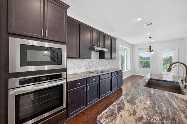 1332 Ridge Runner DR, Georgetown, TX 78628