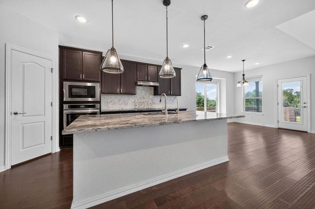 1332 Ridge Runner DR, Georgetown, TX 78628