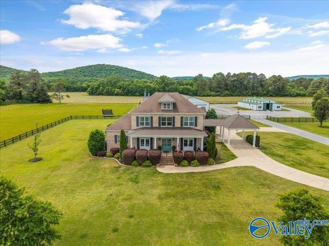 272 Maple Road, New Hope, AL 35760