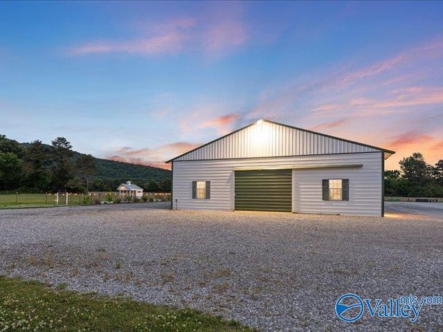 272 Maple Road, New Hope, AL 35760