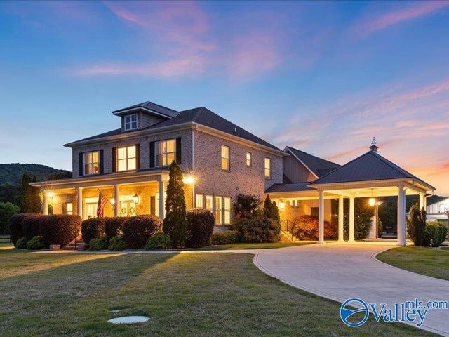 272 Maple Road, New Hope, AL 35760