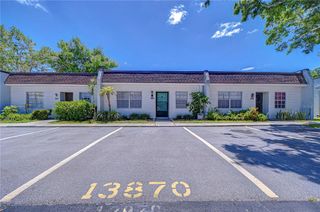 13870 OAKWOOD LANE 13870, Seminole, FL 33776