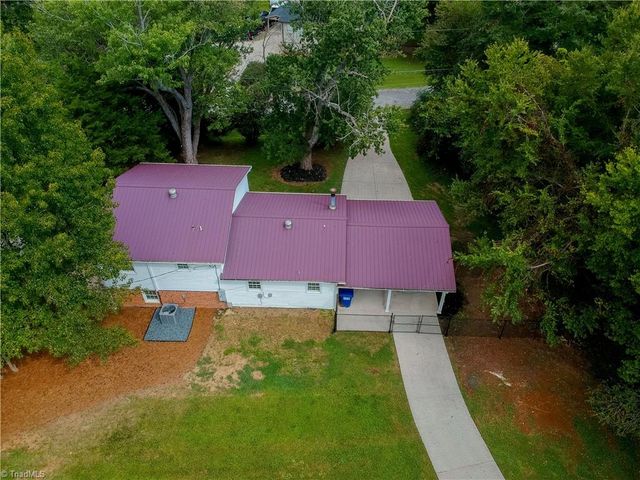 5511 Windemere Circle, Trinity, NC 27370