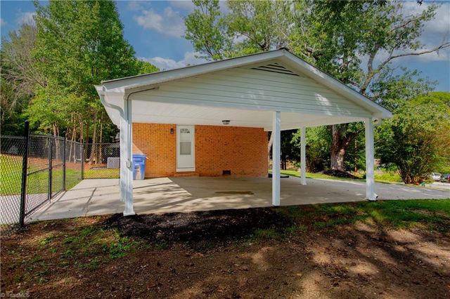 5511 Windemere Circle, Trinity, NC 27370