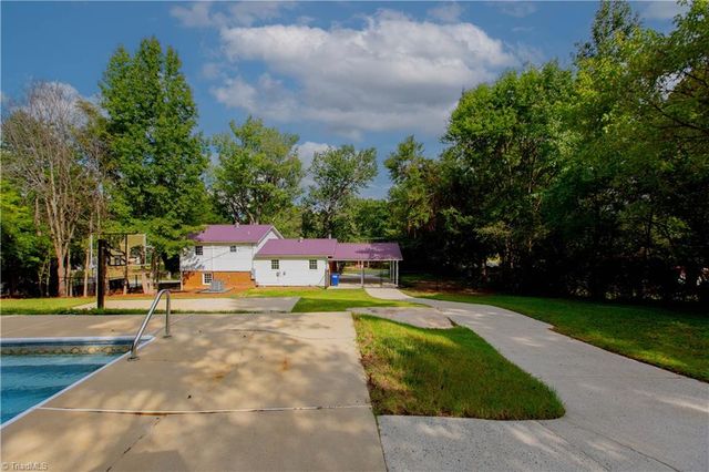 5511 Windemere Circle, Trinity, NC 27370