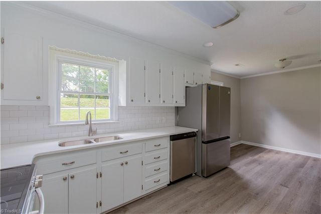 5511 Windemere Circle, Trinity, NC 27370