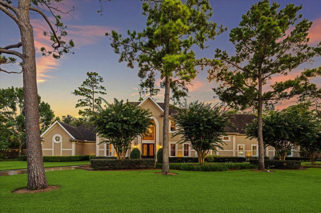 8 Jeffers Court, Houston, TX 77024