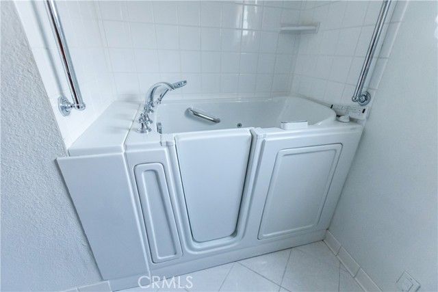 3915 Dwight Way, San Bernardino, CA 92404