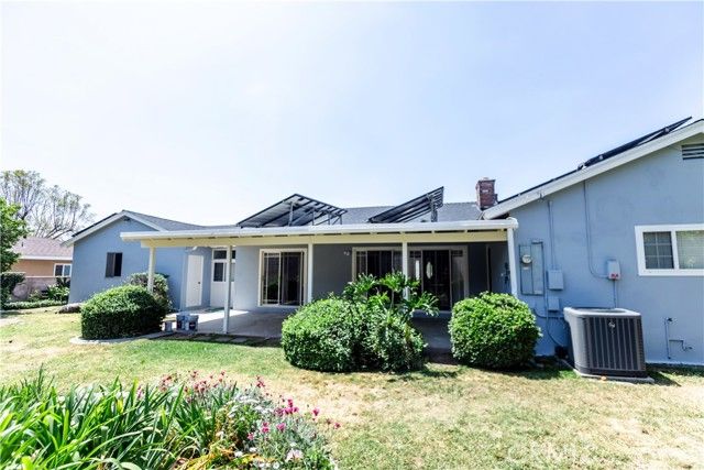 3915 Dwight Way, San Bernardino, CA 92404