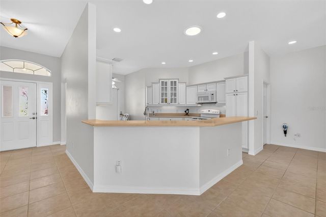 2725 HALSEY TERRACE, The Villages, FL 32162