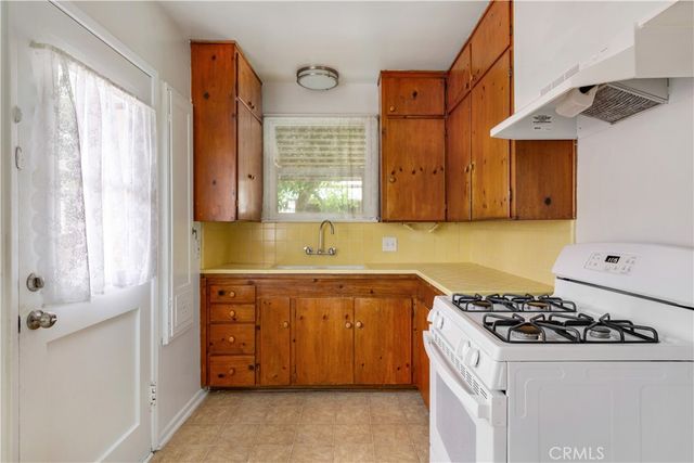 163 May Avenue, Monrovia, CA 91016