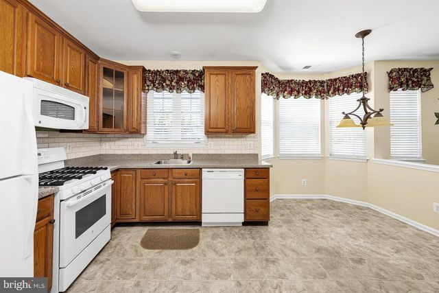 67 PELICAN PL, West Deptford, NJ 08086