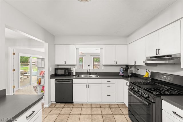 7461 Avon Belden Road, North Ridgeville, OH 44039