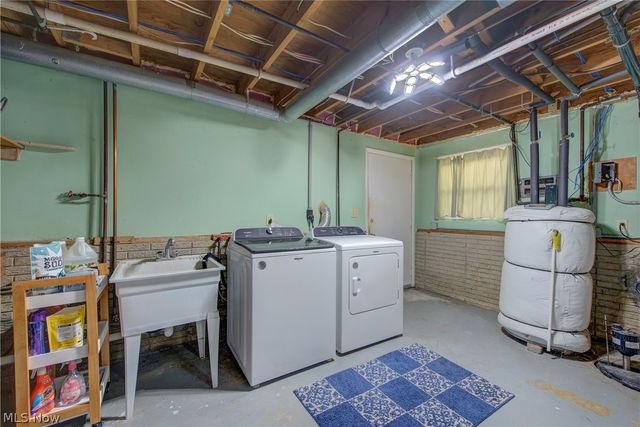 7461 Avon Belden Road, North Ridgeville, OH 44039