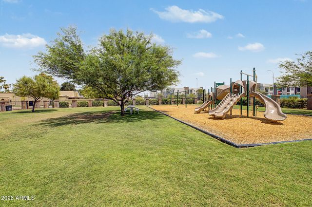 2182 E MINTON Drive, Tempe, AZ 85282