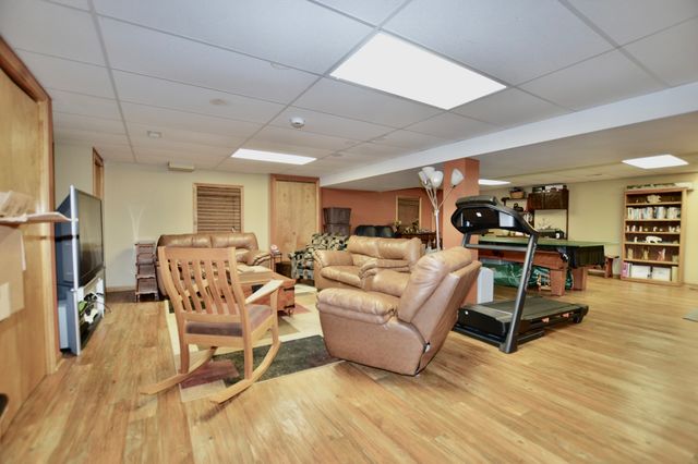 3321 N Bayview Lane, Mchenry, IL 60051