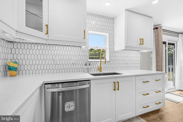 12670 MAGNA CARTA, Herndon, VA 20171