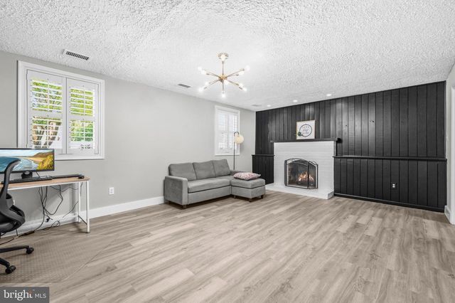 12670 MAGNA CARTA, Herndon, VA 20171