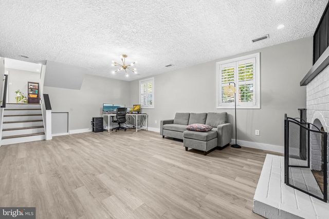 12670 MAGNA CARTA, Herndon, VA 20171