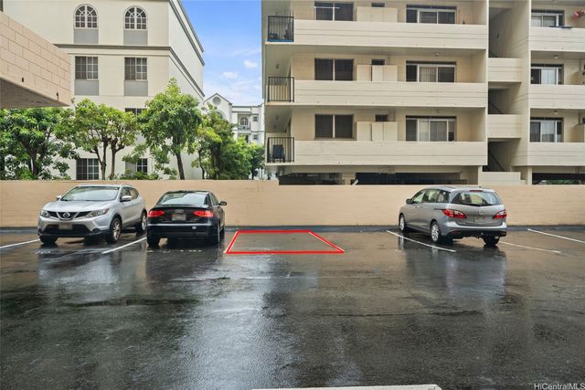 1447 Kewalo Street 307, Honolulu, HI 96822